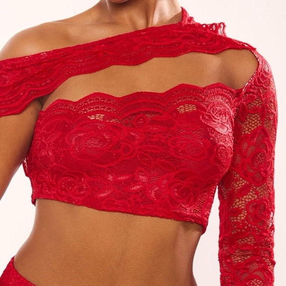 Sexy red Lace Cut Out Asymmetric Crop Long sleeve top resort vacation club hot - Picture 2 of 7